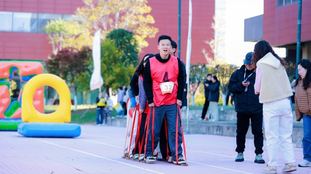 17641177217747446D71.jpg 3.1.jpg