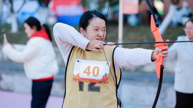 17641177861227356B5A.jpg 4.1.jpg