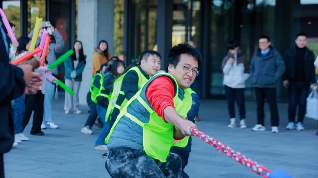 176414622244331353DD.jpg 3.1.jpg