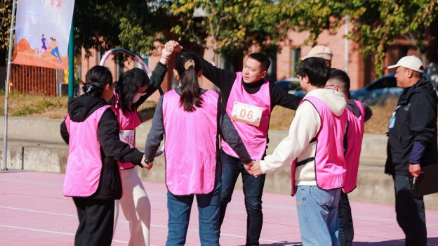 1764146381661097C115.jpg 5.1.jpg